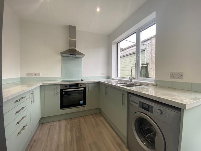 Penyrallt Avenue, Litchard, Bridgend, CF31 1QG